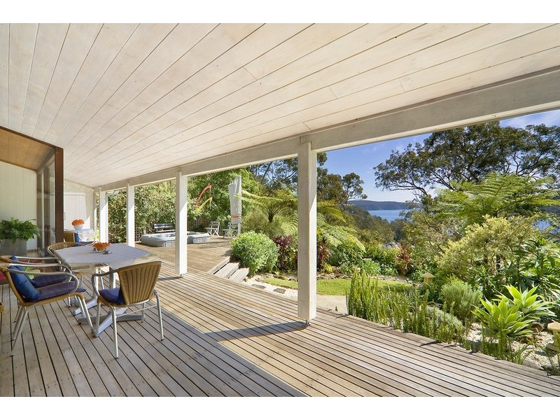 22 Wandearah Avenue, Avalon NSW 2107