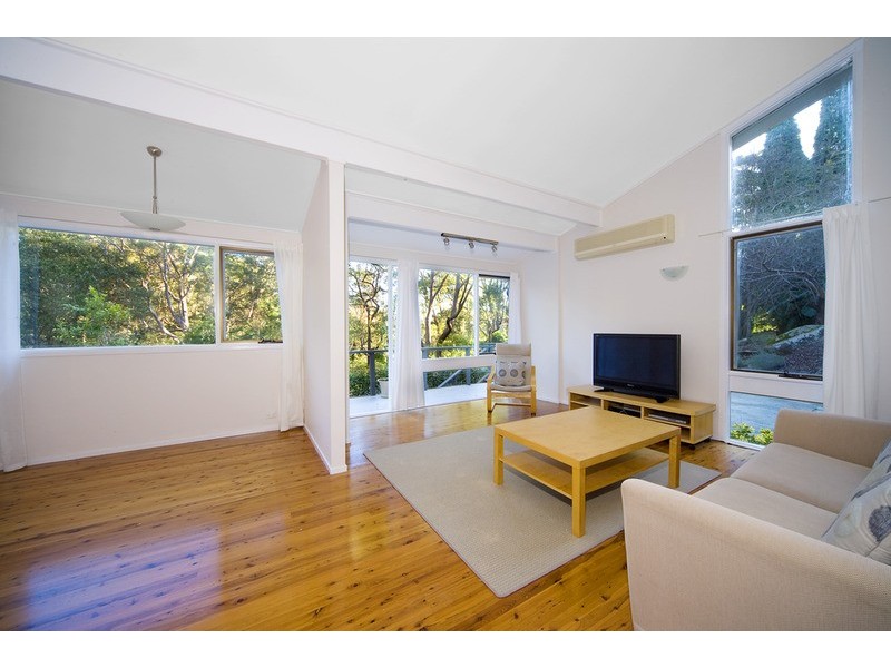 6 Algona Street, Bilgola NSW 2107