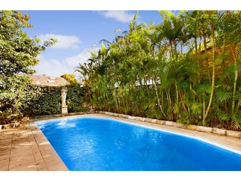 305 Lower Plateau Road, Bilgola NSW 2107