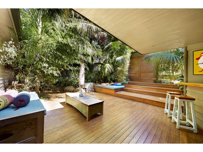 169 Avalon Parade, Avalon NSW 2107