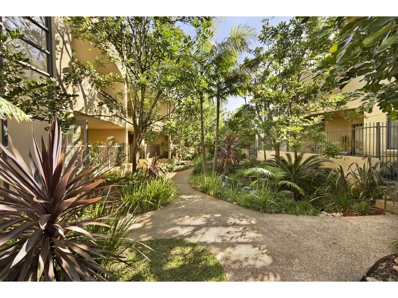 26/17-19 Old Barrenjoey Road, Avalon NSW 2107