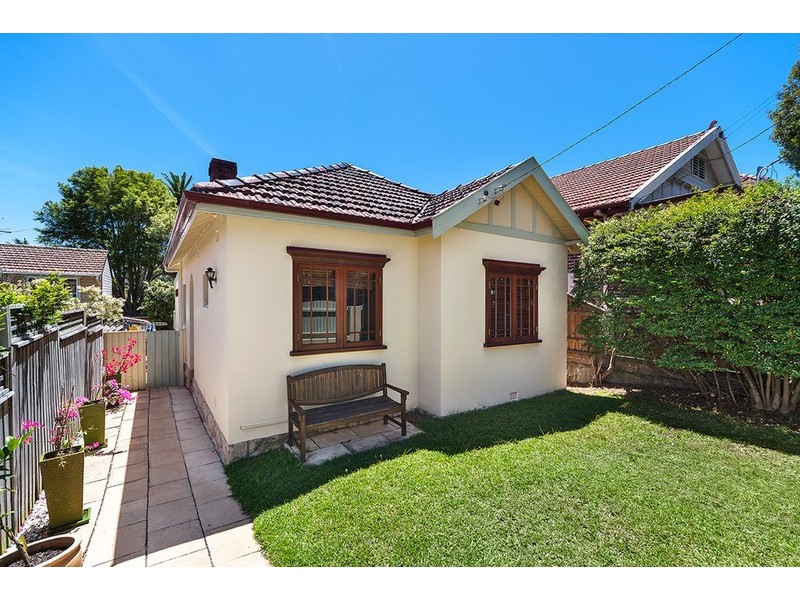 34 Griffiths Street, Fairlight NSW 2094