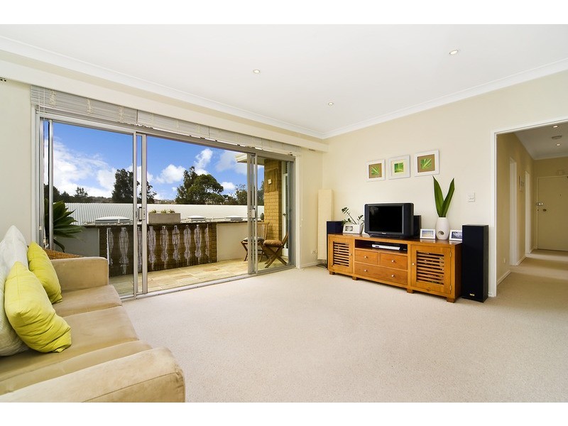 18/32 Clarence Avenue, Dee Why NSW 2099