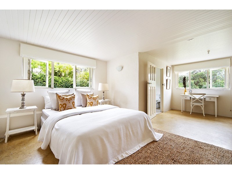 128 Central Road, Avalon NSW 2107