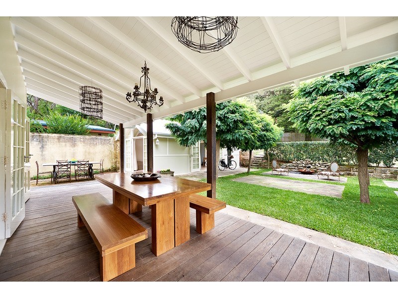 128 Central Road, Avalon NSW 2107