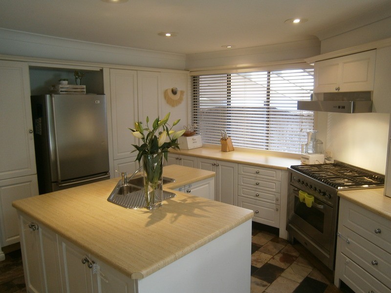 23 York Terrace, Bilgola NSW 2107