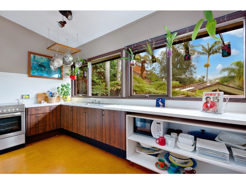 39 Tatiara Crescent, North Narrabeen NSW 2101