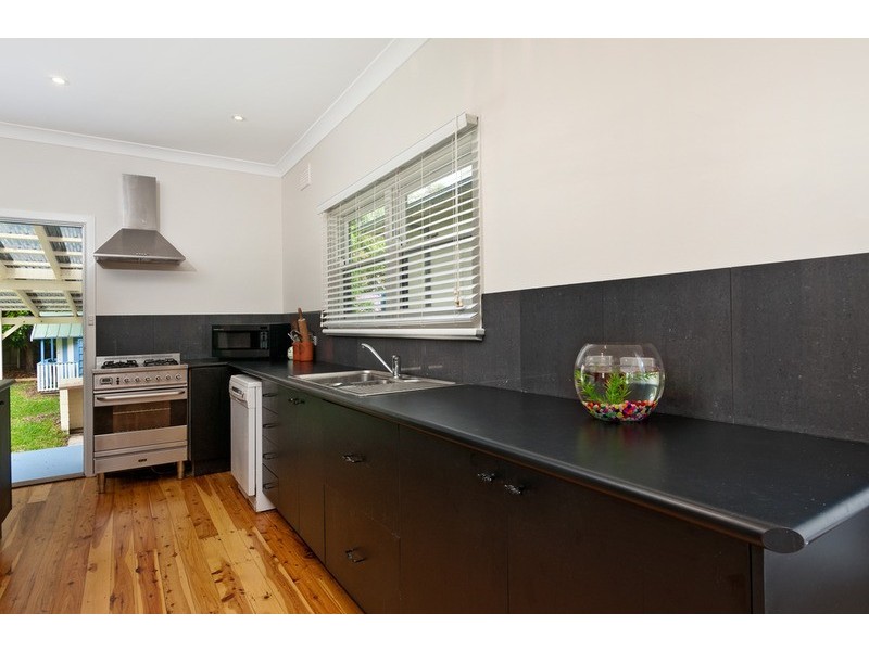 49 Queens  Parade, Newport NSW 2106