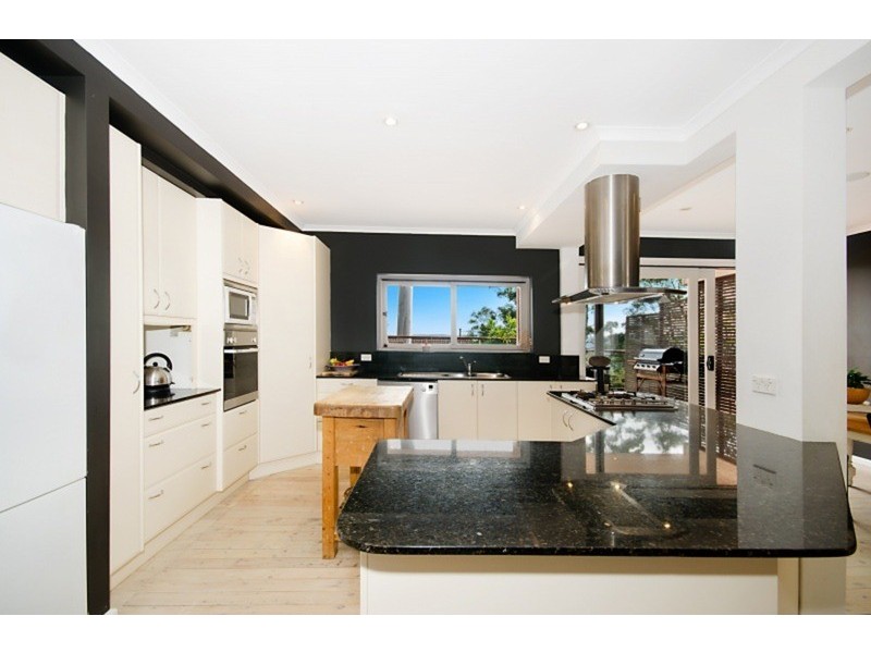 33 Argyle Street, Bilgola NSW 2107