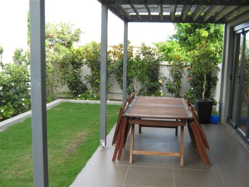 15 Mahogany Boulevard, Warriewood NSW 2102