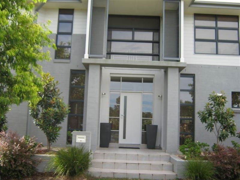 15 Mahogany Boulevard, Warriewood NSW 2102