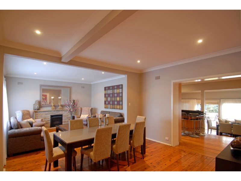 24 Cumberland Avenue, Collaroy NSW 2097
