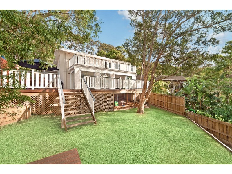 8 Old Barrenjoey Road, Avalon NSW 2107