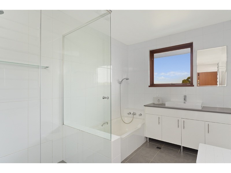 51 The Outlook, Bilgola NSW 2107