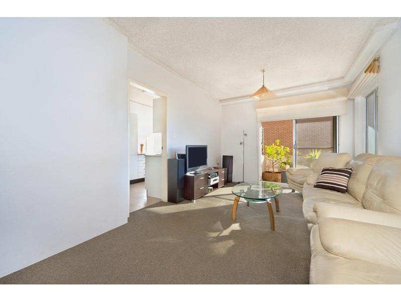 16/29  Gladstone Street, Newport NSW 2106