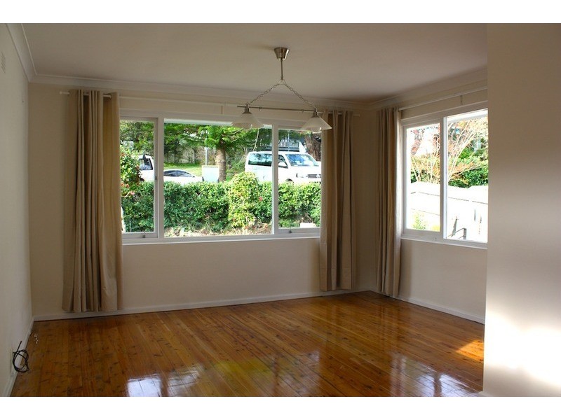 18 Alexander  Road, Avalon NSW 2107