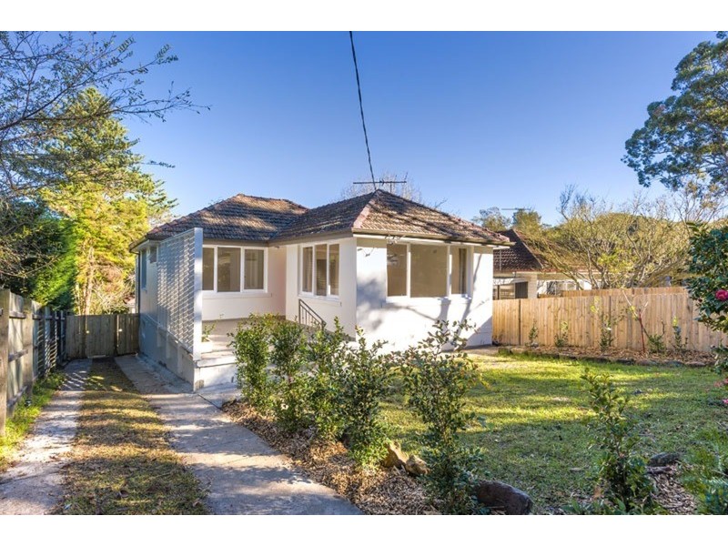 18 Alexander Road, Avalon NSW 2107