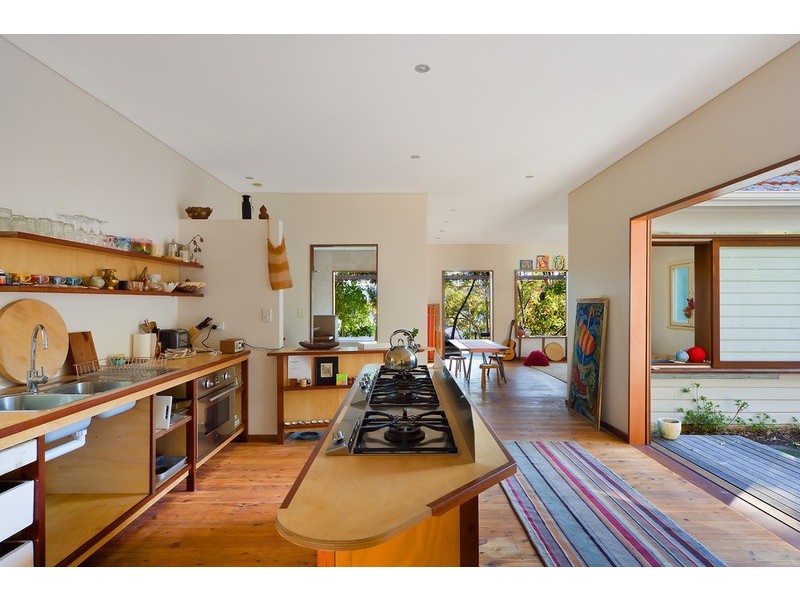 29 Riverview Road, Avalon NSW 2107