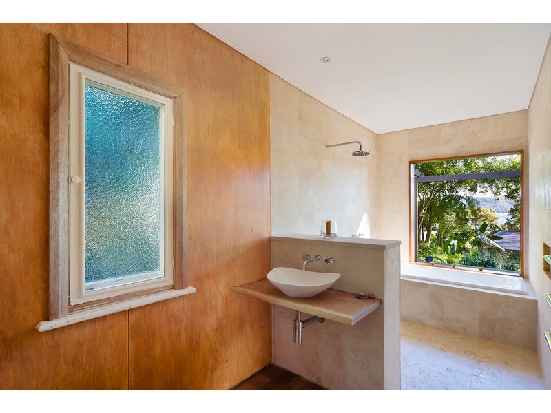 29 Riverview Road, Avalon NSW 2107