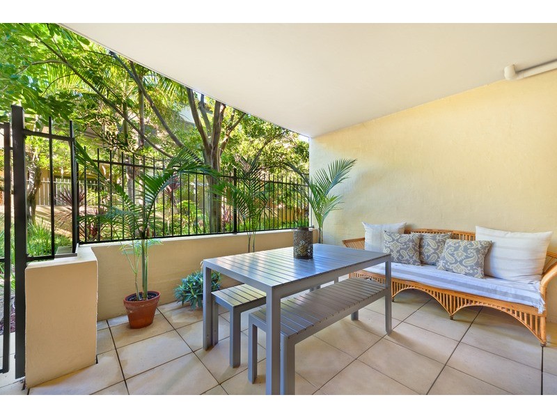 2/17-19 Old Barrenjoey Road, Avalon NSW 2107