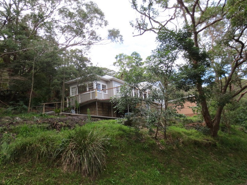 57 Careel head Road, Avalon NSW 2107