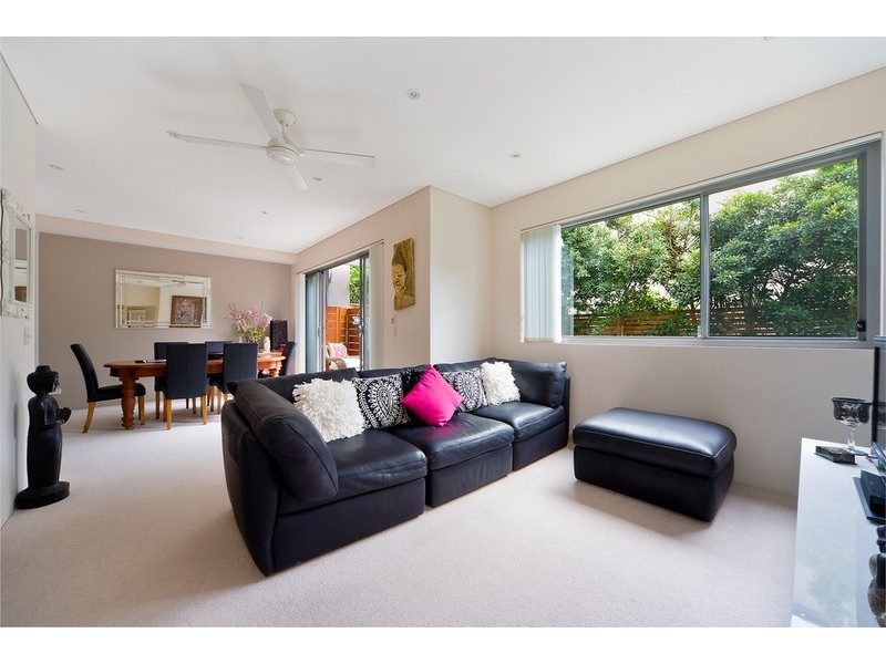2/2 Livingstone  Place, Newport NSW 2106