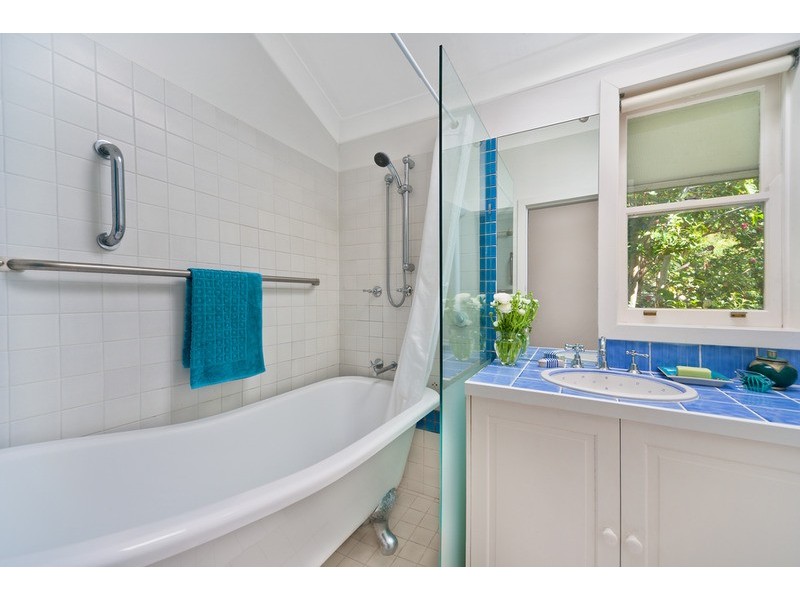 28 Bakers Road, Church Point NSW 2105