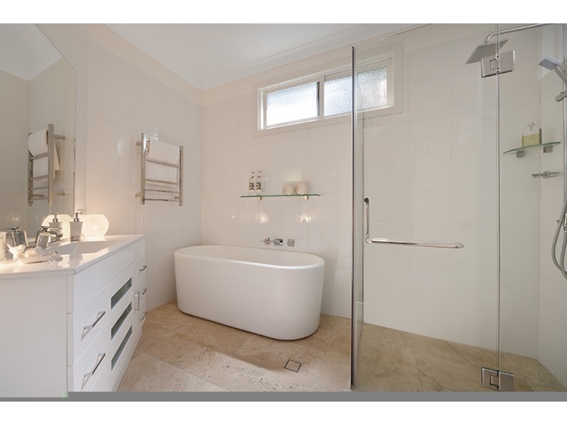 28 Daly Street, Bilgola NSW 2107