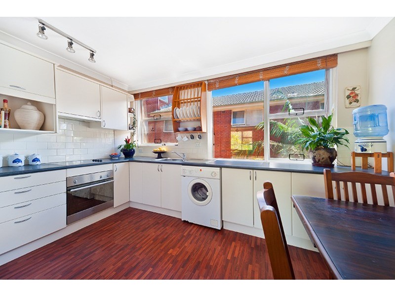 6/57 Gladstone  Street, Newport NSW 2106