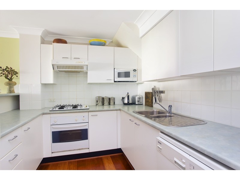 11/36 Old Barrenjoey Road, Avalon NSW 2107