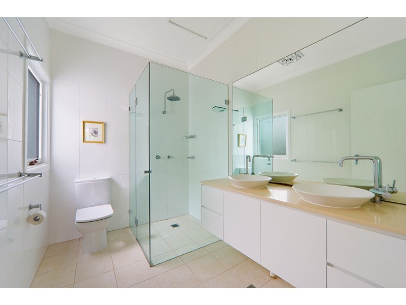 2a Edwin  Avenue, Avalon NSW 2107