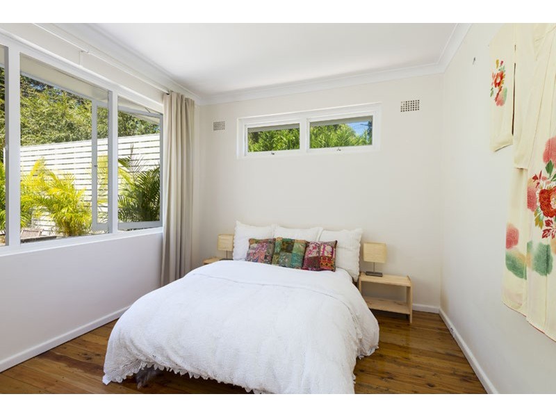 18 Alexander  Road, Avalon NSW 2107