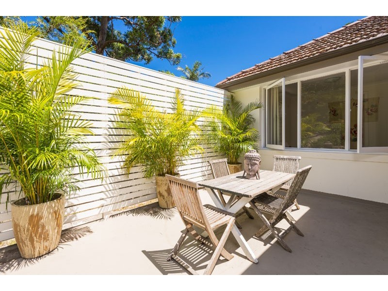 18 Alexander  Road, Avalon NSW 2107