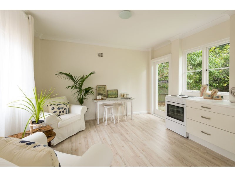 18a Alexander Street, Avalon NSW 2107