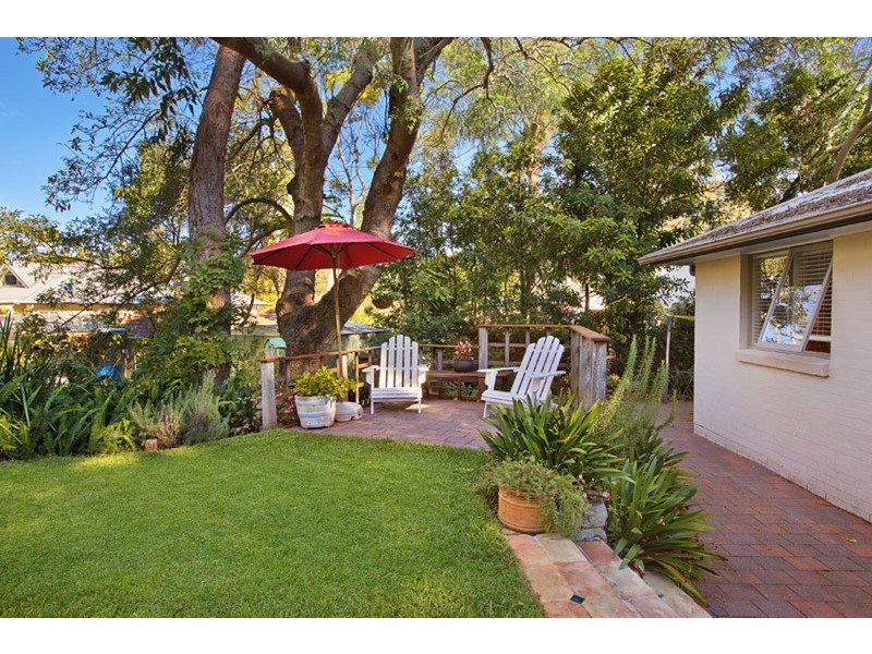 4 Catalpa  Avenue, Avalon NSW 2107