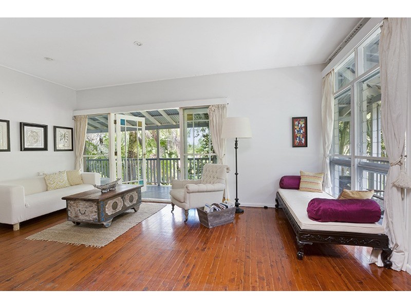 87 Dolphin Crescent, Avalon Beach NSW 2107