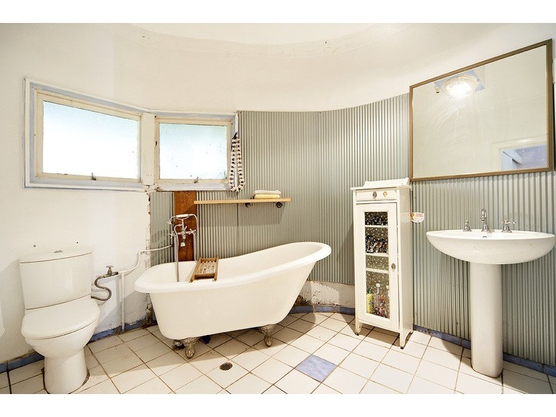 141 Wallumatta Road, Newport NSW 2106