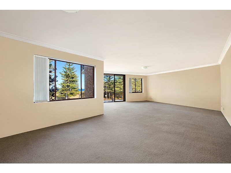 8/391 Barrenjoey  Road, Newport NSW 2106