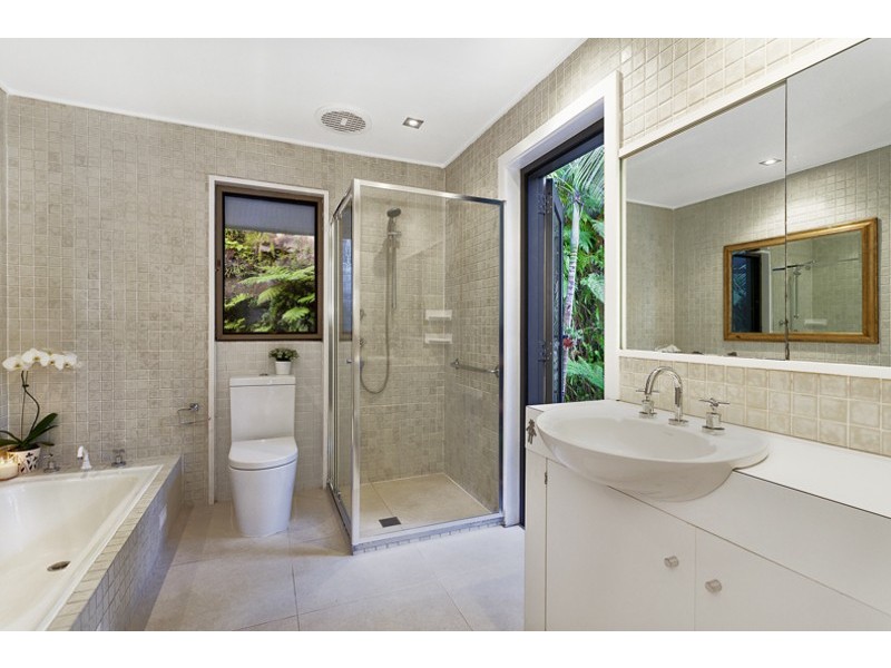 2a Corniche Road, Church Point NSW 2105