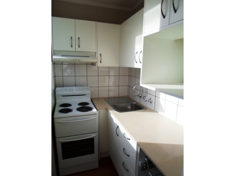 1/11 Grafton Crescent, Dee Why NSW 2099