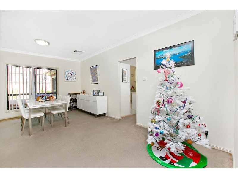 4 Mahogany Boulevard, Warriewood NSW 2102