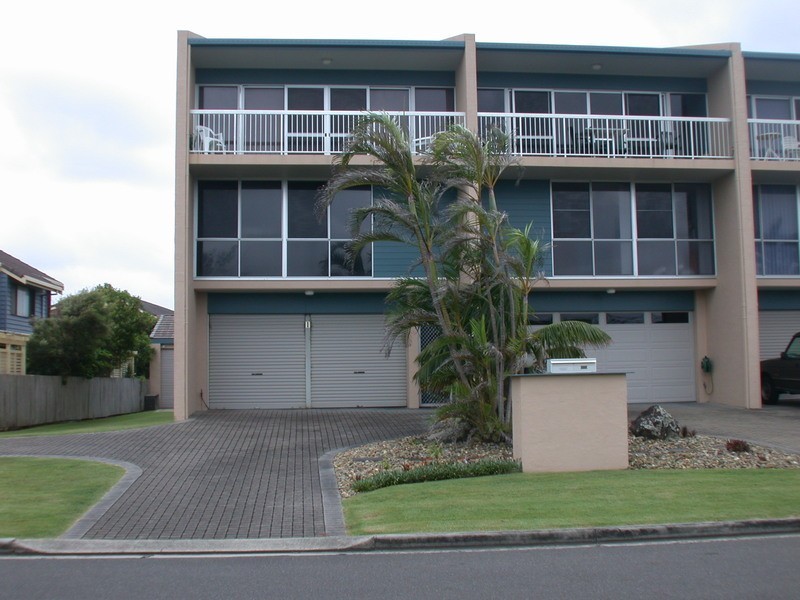 1/72 Fenwick Drive, East Ballina NSW 2478