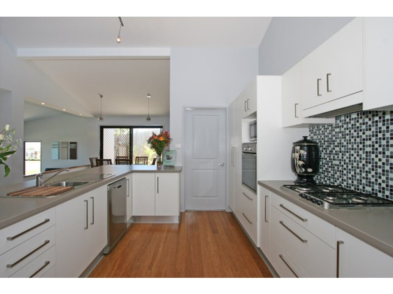 27 Lindsay Avenue, Cumbalum NSW 2478