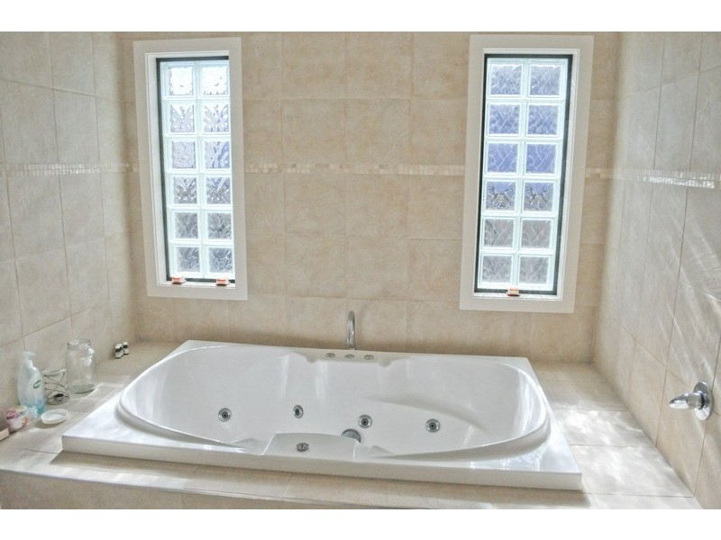 19 Woodfield Crescent, East Ballina NSW 2478