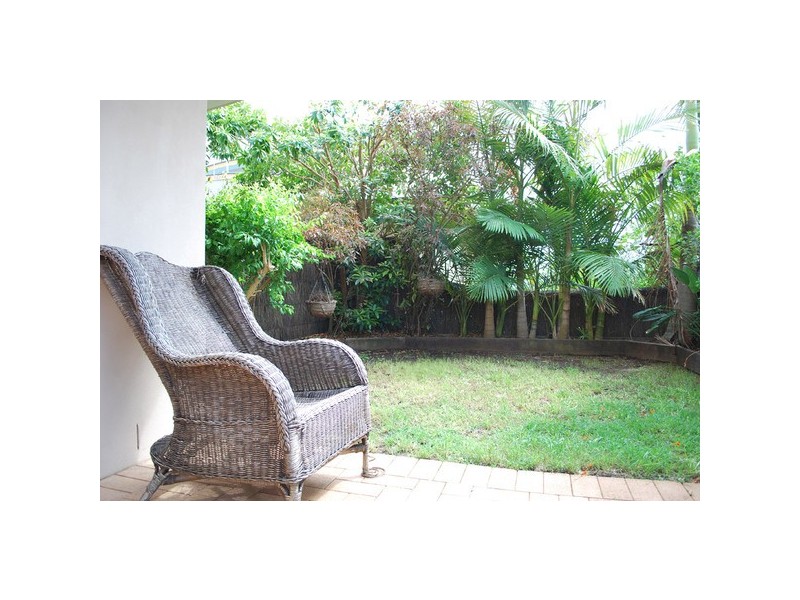 3/8 Pinnacle Row, Lennox Head NSW 2478