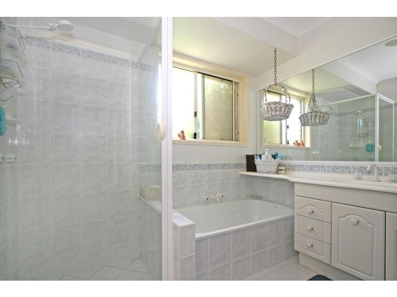 6 Wyuna Crescent, East Ballina NSW 2478