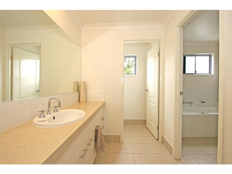 11 McLeans Street, Lennox Head NSW 2478