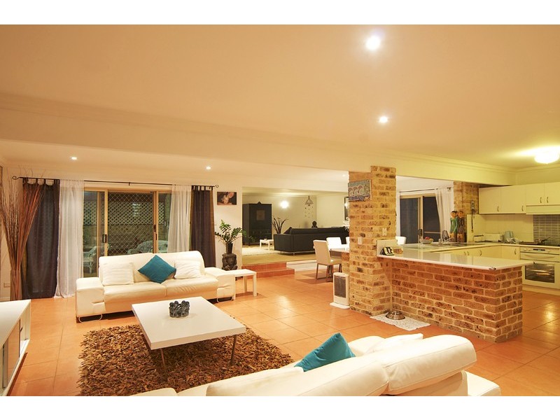 16 Isabella Drive, Skennars Head NSW 2478