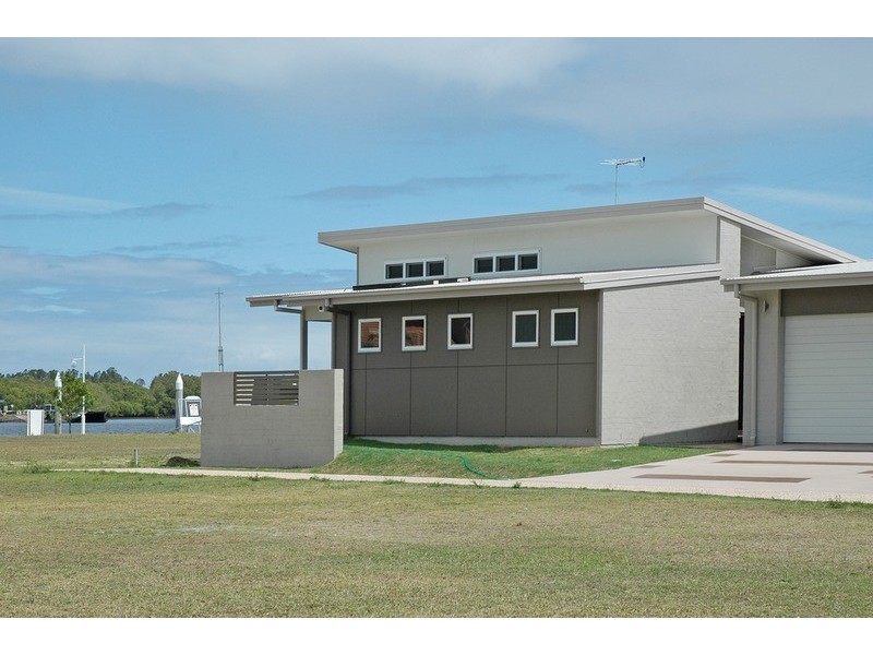 2/81 Burns Point Ferry Road, Ballina NSW 2478