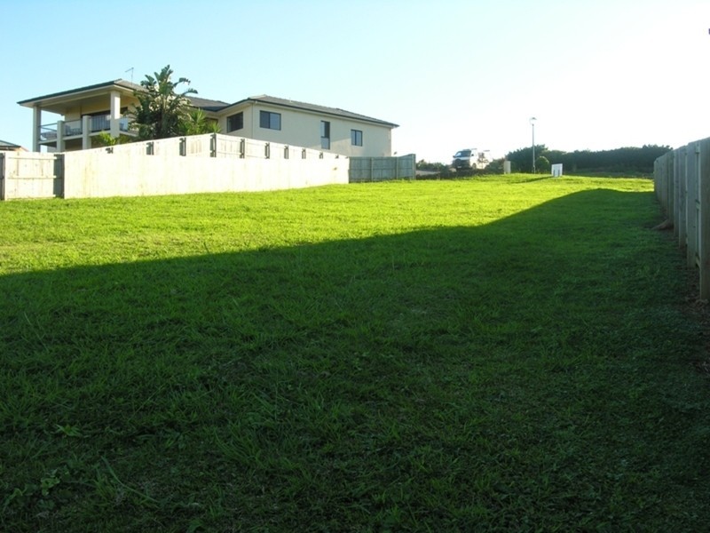 8 Madden Place, Cumbalum NSW 2478